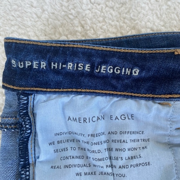 American Eagle Next Level Stretch Super Hi-Rise Jegging - Picture 5 of 7